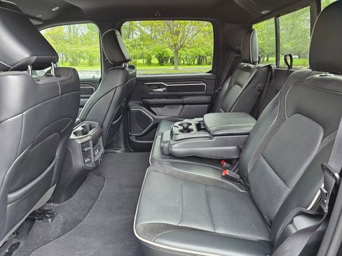 Used 2025 RAM 1500 Laramie w/ Sport Appearance Package AWD/4WD image 16