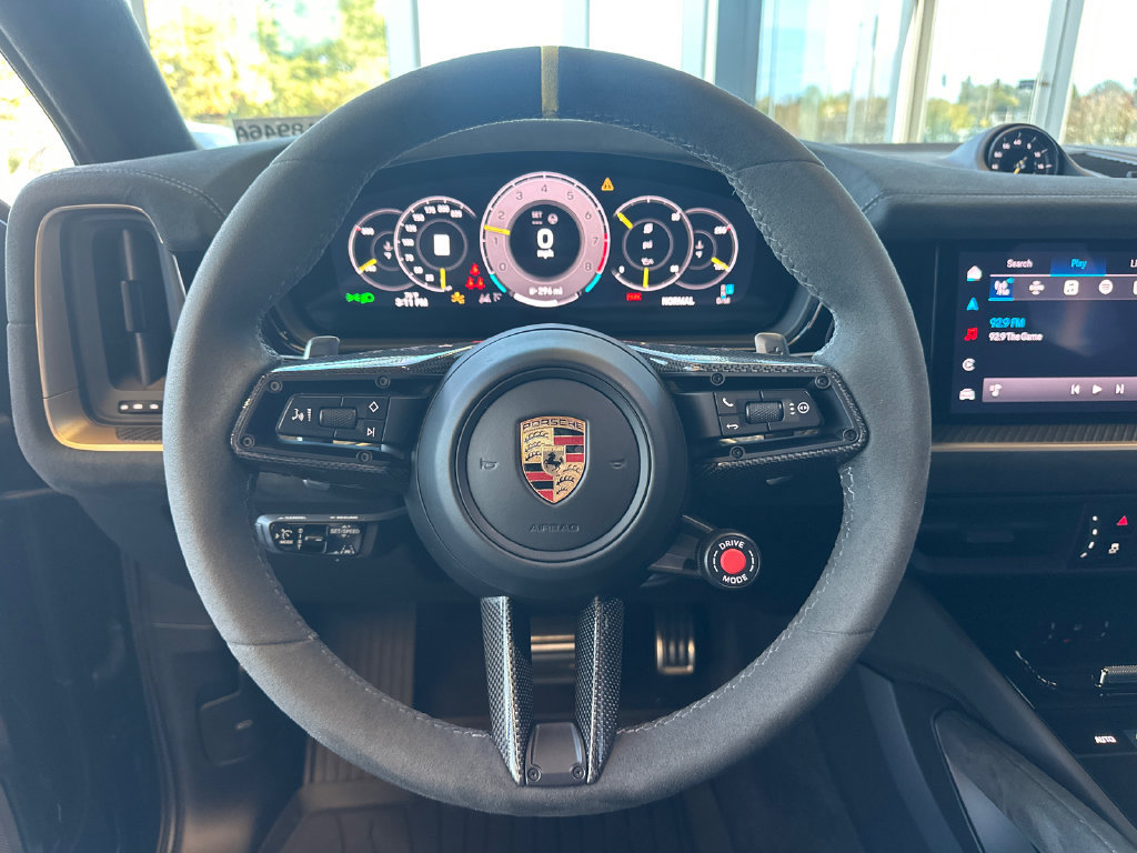Used 2024 Porsche Cayenne Turbo GT AWD/4WD image 22
