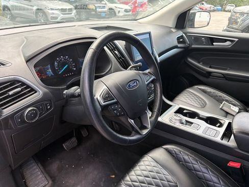 Used 2024 Ford Edge Titanium AWD/4WD image 9