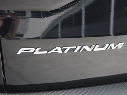 Used 2023 Ford Escape Platinum image 20