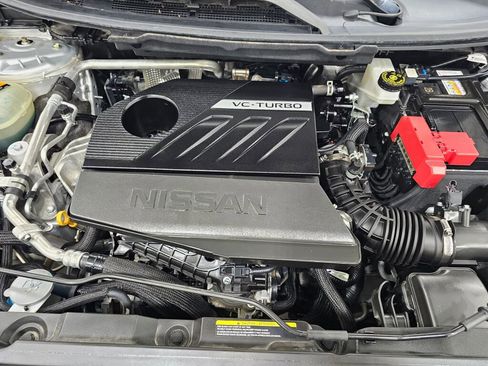 Used 2023 Nissan Rogue SV image 33