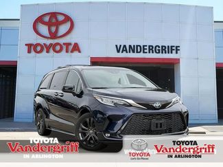 Used 2024 Toyota Sienna XSE FWD video 1