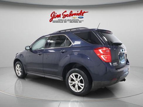 Used 2017 Chevrolet Equinox LT w/ Convenience Package FWD image 4