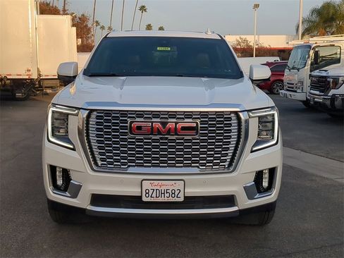 Certified 2022 GMC Yukon Denali image 11