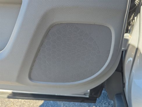 Used 2021 Honda Pilot EX image 16