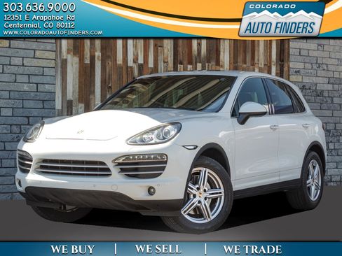 Used 2014 Porsche Cayenne Platinum Edition AWD/4WD image 1