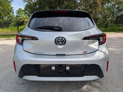 Used 2025 Toyota Corolla SE w/ SE Package FWD image 7