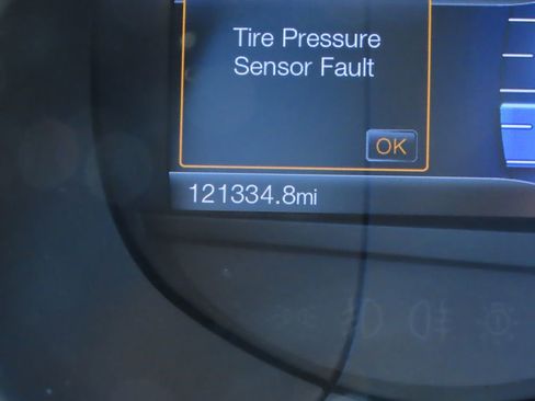 Used 2016 Ford Edge Titanium w/ Equipment Group 302A image 20