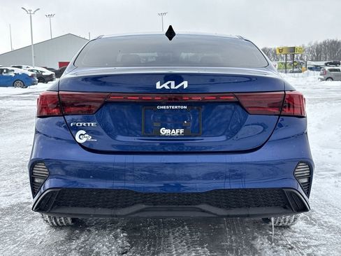 Used 2022 Kia Forte LXS image 7