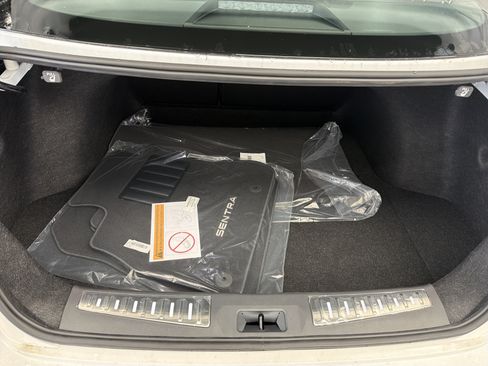 New 2026 Nissan Sentra SR FWD image 14