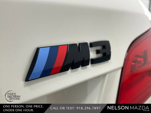 Used 2011 BMW M3 Convertible image 17