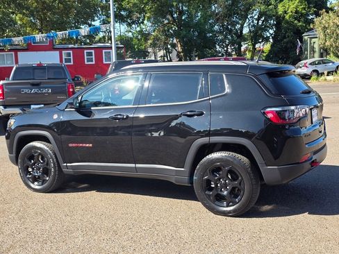 Used 2023 Jeep Compass Trailhawk image 28