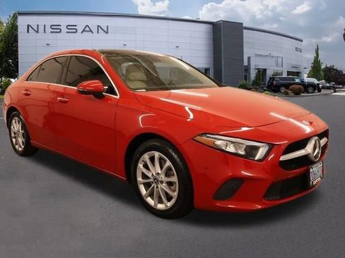 Used 2019 Mercedes-Benz A 220 image 1