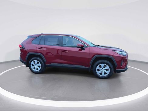 New 2025 Toyota RAV4 LE image 9