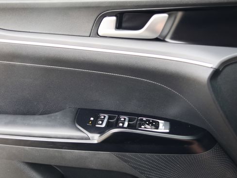 Used 2022 Kia K5 GT-Line w/ GT-Line FWD Premium Package image 9