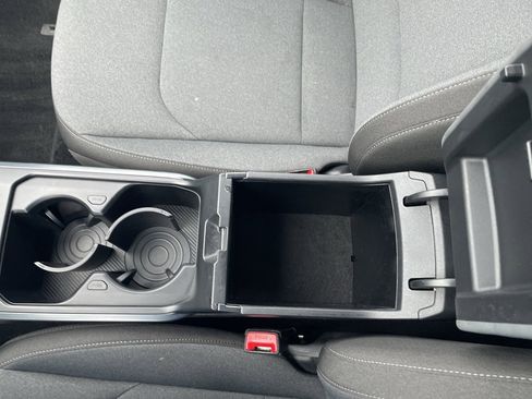 Used 2025 Kia K4 LXS image 19