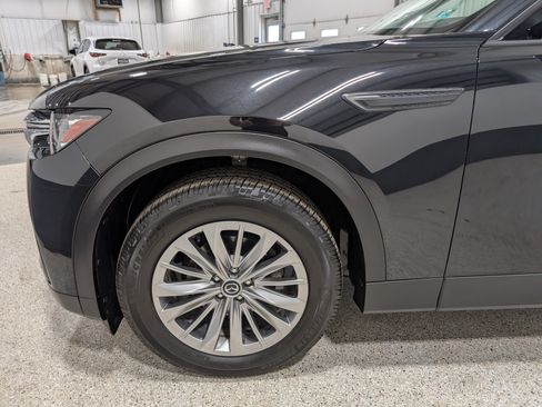 Used 2024 MAZDA CX-90 3.3 Turbo w/ Preferred Package AWD/4WD image 9