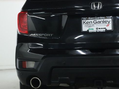 Used 2024 Honda Passport EX-L image 45