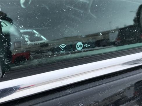 Used 2017 GMC Sierra 1500 Denali w/ Denali Ultimate Package image 3