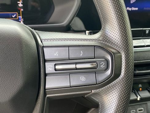 Used 2023 Chevrolet Colorado Trail Boss AWD/4WD image 27