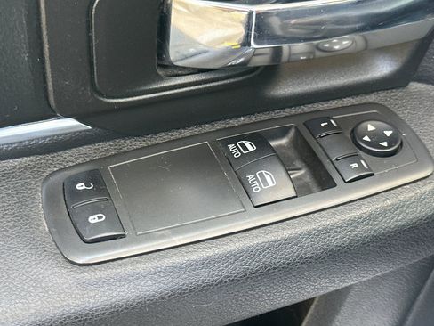 Used 2022 RAM 1500 Tradesman w/ Electronics Group RWD image 13