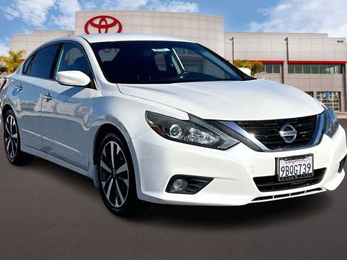 Used 2017 Nissan Altima 2.5 SR image 1