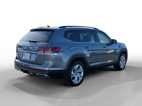 Certified 2023 Volkswagen Atlas SE FWD image 5
