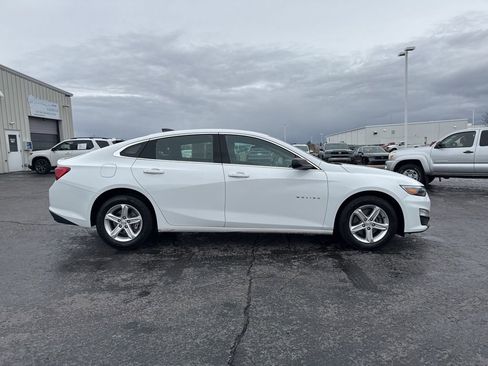 Used 2023 Chevrolet Malibu LS image 8