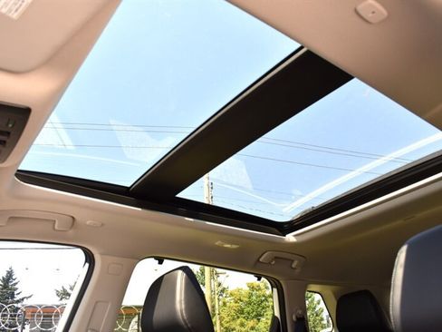 Used 2026 Nissan Rogue Platinum w/ Platinum Premium Package AWD/4WD image 12