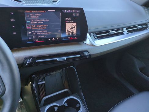 Used 2025 BMW X1 xDrive28i image 30