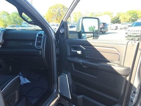 New 2027 RAM 3500 Laramie AWD/4WD image 30