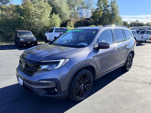 Used 2021 Honda Pilot Special Edition image 2