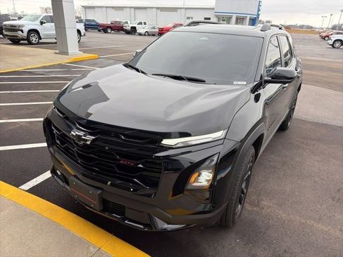 Certified 2025 Chevrolet Equinox RS w/ Convenience Package III image 2