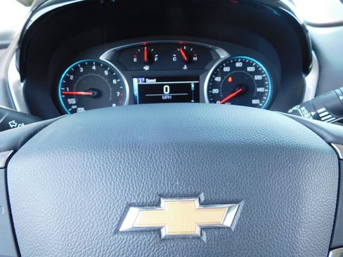 Used 2019 Chevrolet Traverse LT FWD image 37