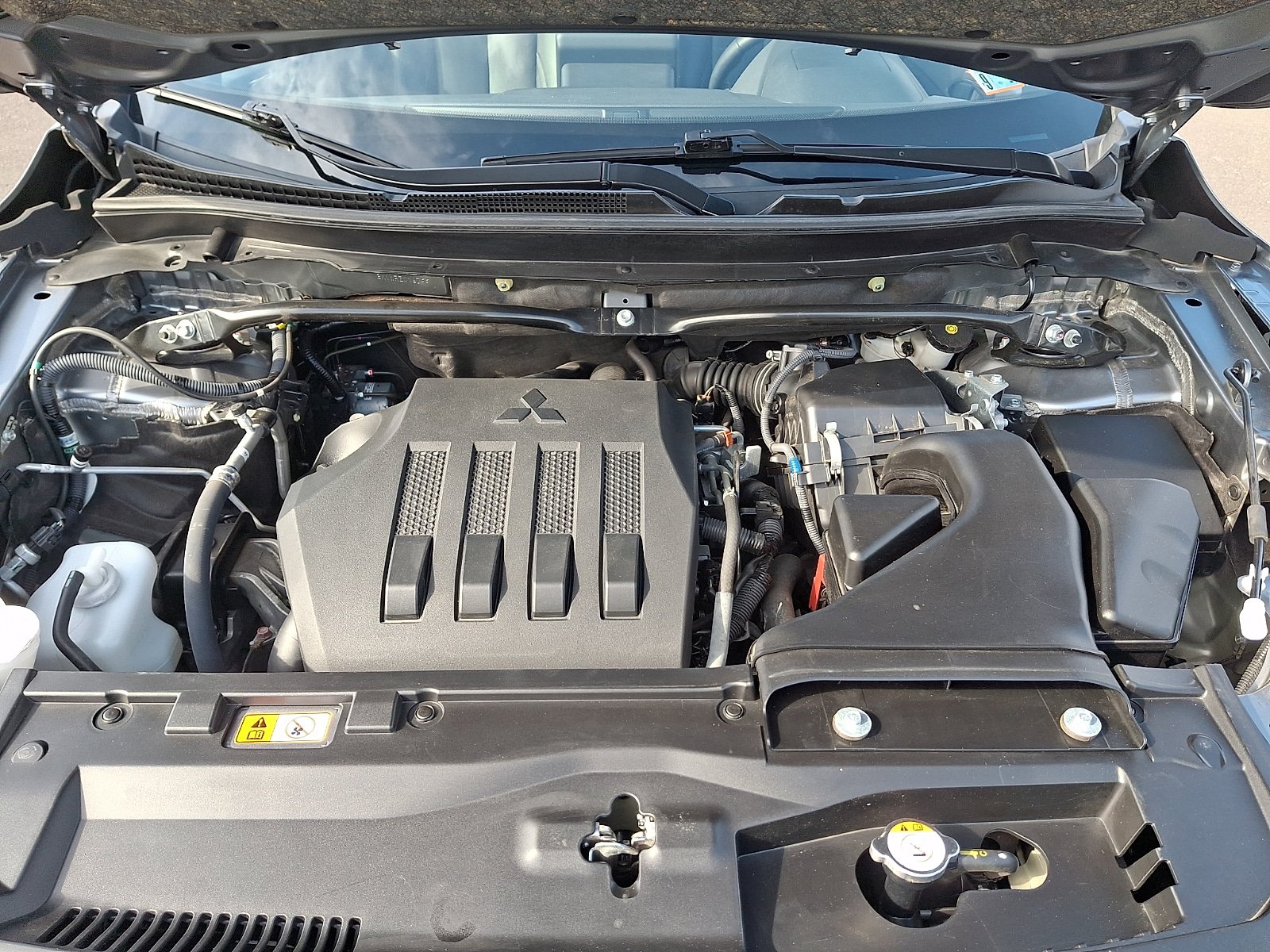 Used 2024 Mitsubishi Eclipse Cross SEL AWD/4WD image 30