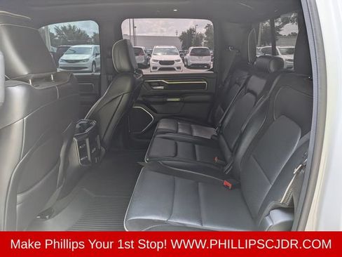 Used 2024 RAM 1500 Laramie AWD/4WD image 13