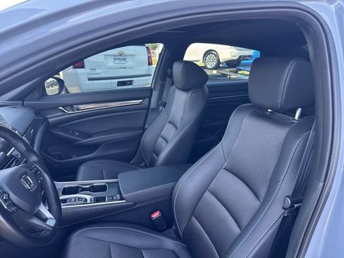Used 2022 Honda Accord Sport image 10