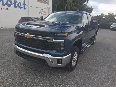 Certified 2025 Chevrolet Silverado 2500 LT w/ All Star Edition image 10