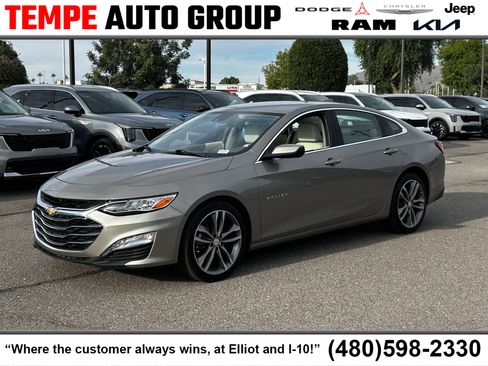 Used 2024 Chevrolet Malibu LT image 1