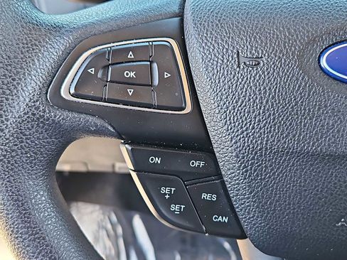 Used 2016 Ford Focus SE image 23