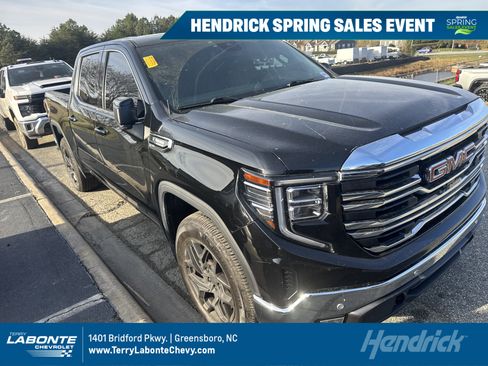 Used 2022 GMC Sierra 1500 SLT w/ SLT Premium Plus Package image 1