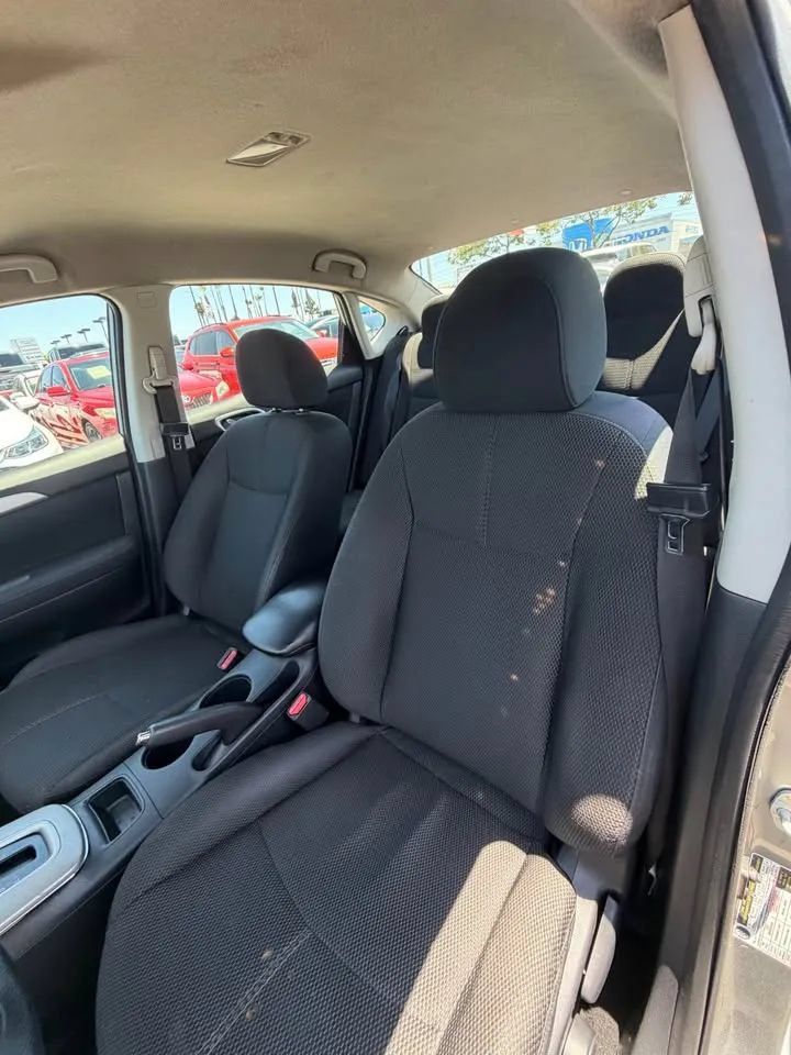 Used 2013 Nissan Sentra S FWD image 7