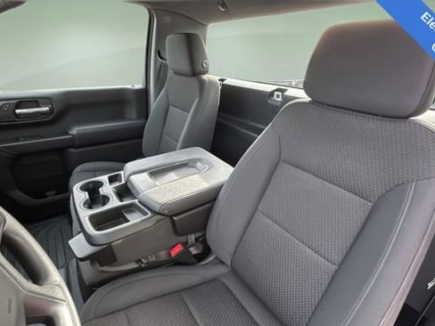 Used 2025 Chevrolet Silverado 1500 W/T image 22