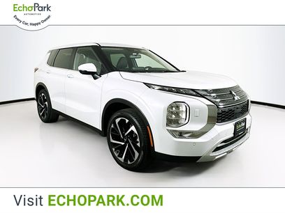 Used 2024 Mitsubishi Outlander SE