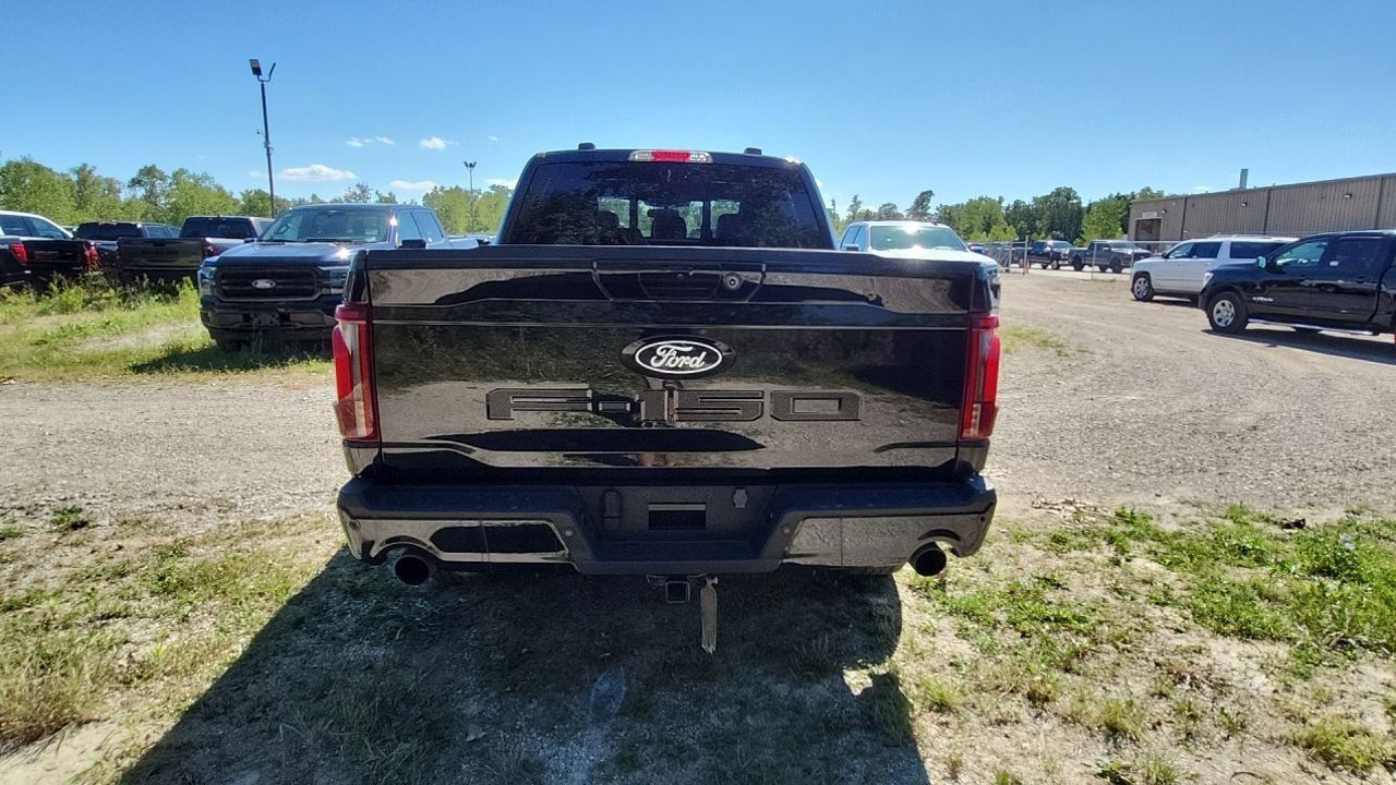 Used 2024 Ford F150 Lariat w/ Equipment Group 502A High AWD/4WD image 4