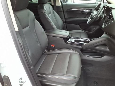 Certified 2023 Buick Envision Essence FWD image 23