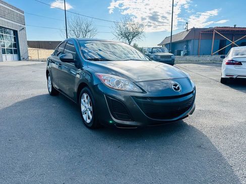 Used 2010 MAZDA MAZDA3 i Touring image 2