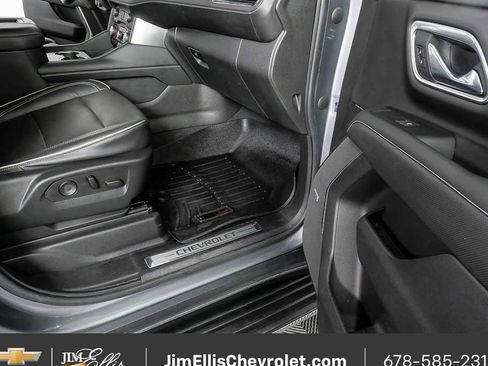 Used 2021 Chevrolet Tahoe Premier AWD/4WD image 25