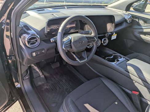 Used 2026 Chevrolet Blazer EV LT w/ Midnight/Sport Edition FWD image 10
