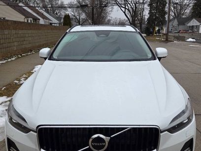 Used 2023 Volvo XC60 B5 Core